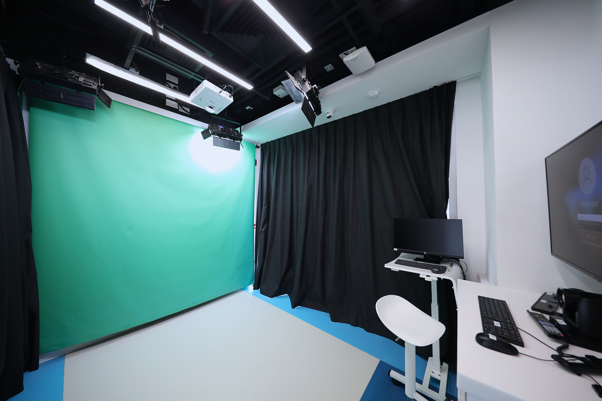  Recording Studio